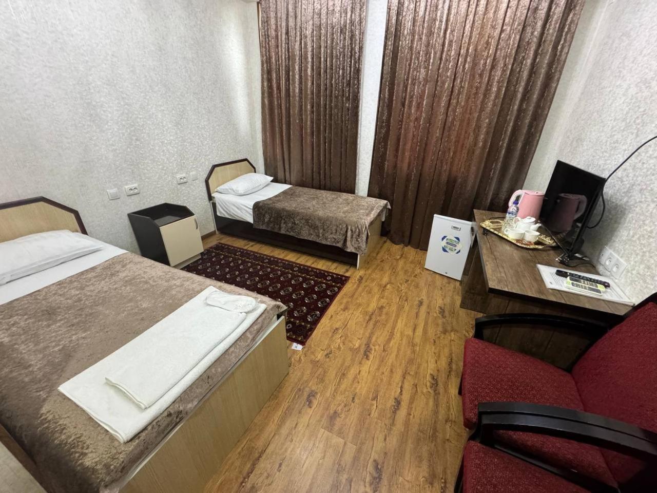 Ratmina Hotel Nukus Esterno foto