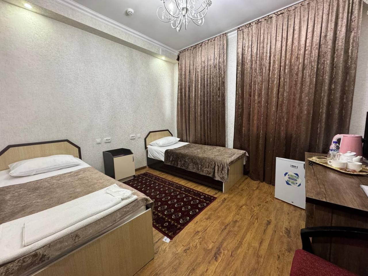 Ratmina Hotel Nukus Esterno foto